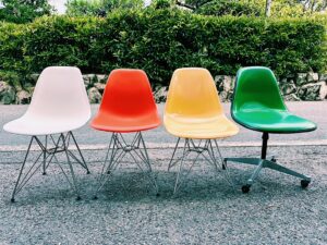 イームズシェルチェア買取させていただきました - 岡山のリサイクル 